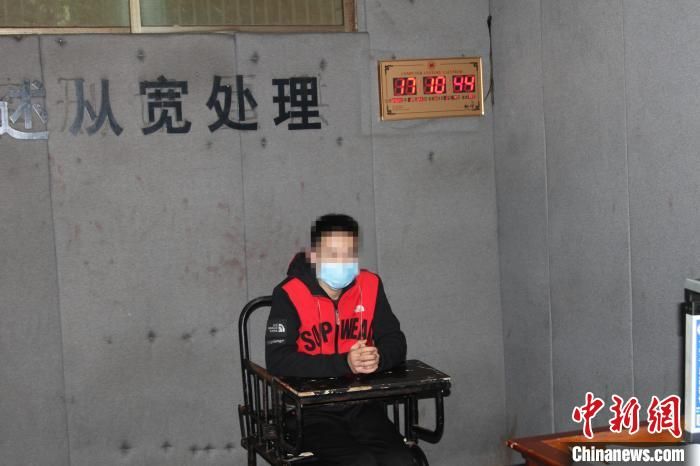 网购口罩却收到菜刀沙子 湖南警方破获网售骗局