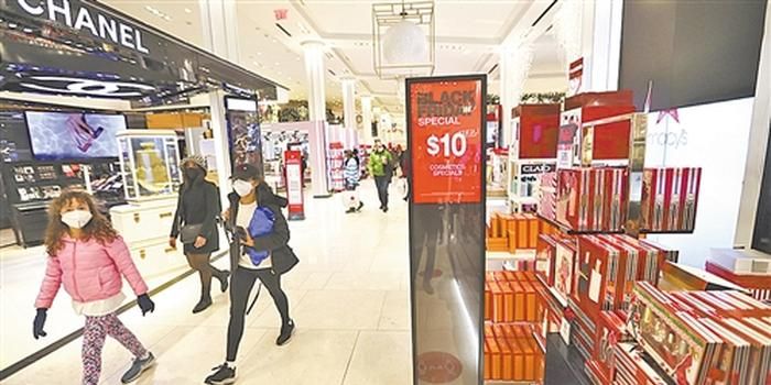 美国家庭财富两极分化严重