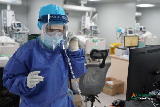 专访陈静护士长：有一种英雄叫“平凡”