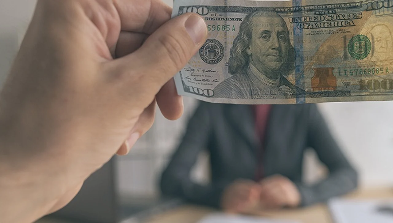 狼真的要来了?外资金融巨头加速布局中国,瑞信、摩根大通、巴克莱都有大动作