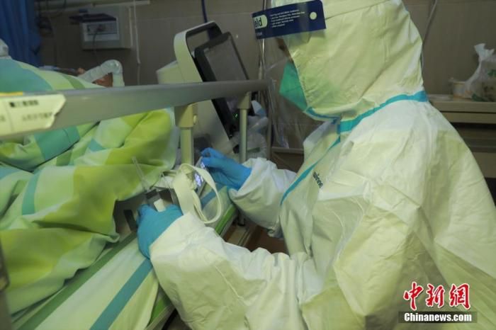 专家谈新型肺炎与流感区别 称防控措施到位可阻断超级传播