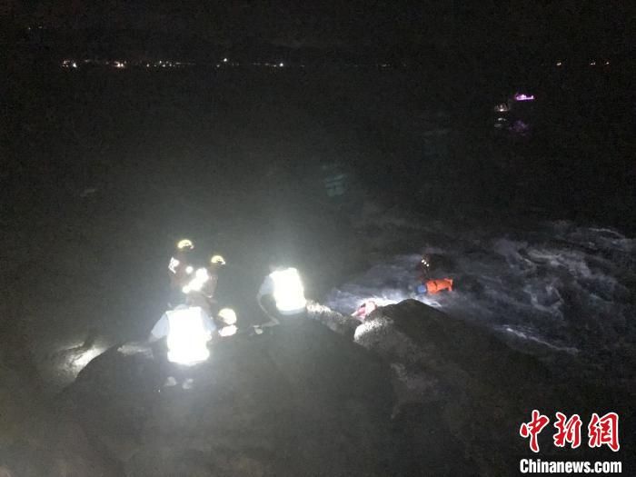 维护“大三亚”海上安全 三亚海上搜救去年救助超百人