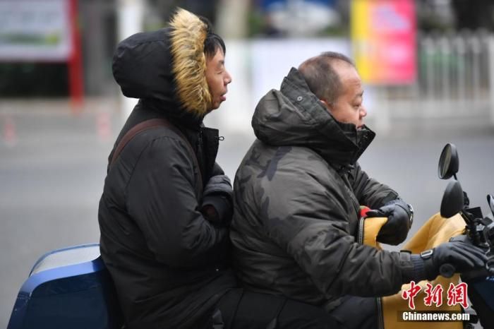 北京今日白天晴间多云 最高气温3℃