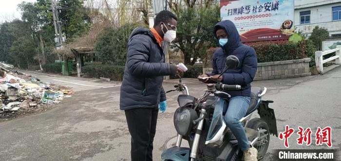 防疫阵地的“国际友人”：支援“疫”线 守护“第二故乡”