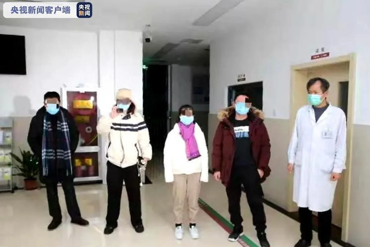 江苏泰州连续9名新冠肺炎患者出院