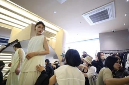 天然冲突基因？服饰批发市场为何与直播决裂