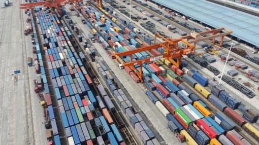 2025年财政政策将持续用力、更加给力