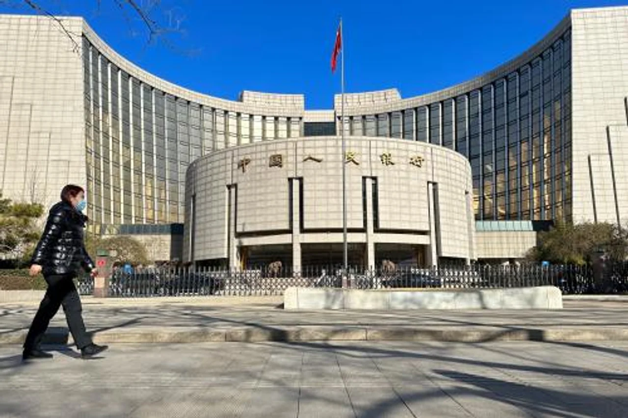 “调降存量房贷利率”引热议 优惠落实中小银行可能先行