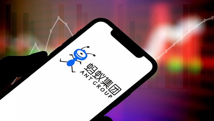 散户疯狂打新蚂蚁，港币吃紧！香港金管局投放千亿稳汇率