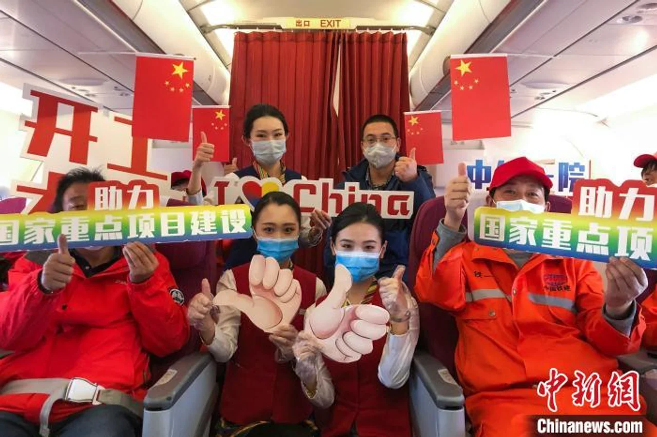 助力复工复产 西藏航空首个复工包机顺利抵达昌都