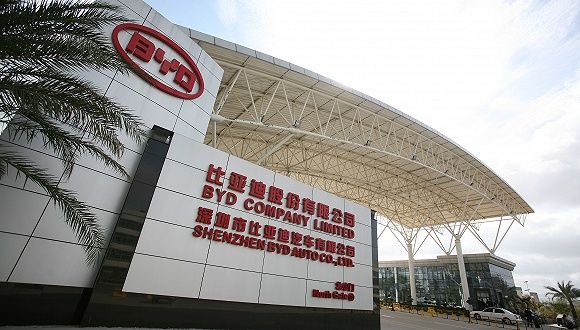 比亚迪被曝正与捷豹路虎洽谈电池合作，或将在英国建首个欧洲电池工厂