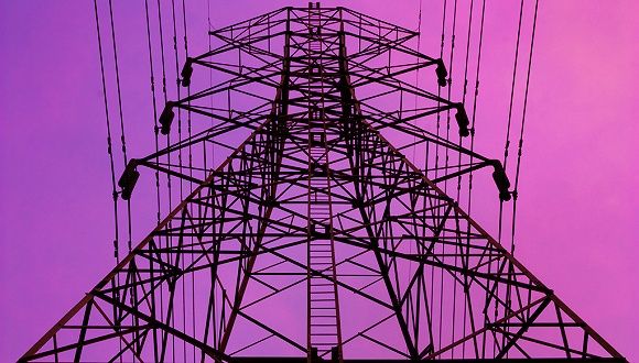 8月中国原油、电力生产增速加快，发电量同比增6.8%