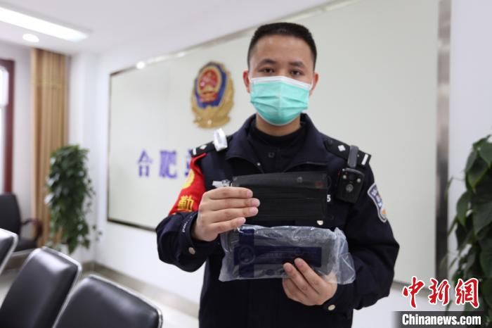 合肥铁路警方破获一起特大假医用口罩案 涉案假口罩30万只