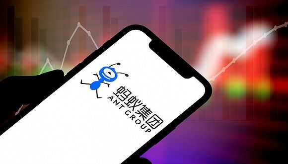 【深度】巨无霸蚂蚁的4万亿理财版图：余额宝的蹿升、转身和衍生丨解构蚂蚁②