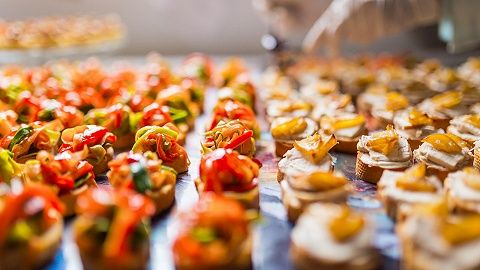餐饮行业利好来袭：金融扶持政策在路上，赛道中谁有望突围？