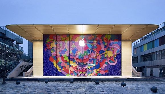 三里屯零售店“搬家”，苹果零售业务高级副总裁：中国市场的重要...