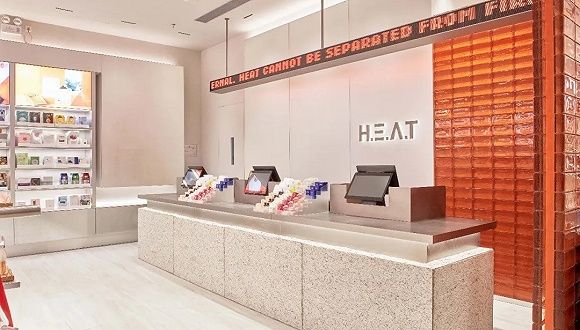 美妆集合店喜燃听过吗？像李佳琦的直播仓库