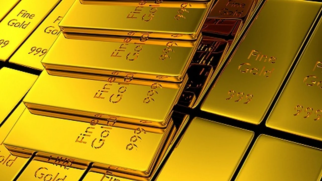 金价飙升:沪金期货创新高,超七成交易员看涨