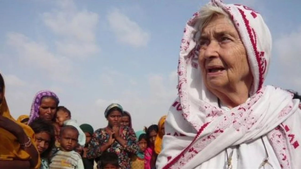 Ruth Pfau: Pakistan's 'Mother Teresa' dies aged 87