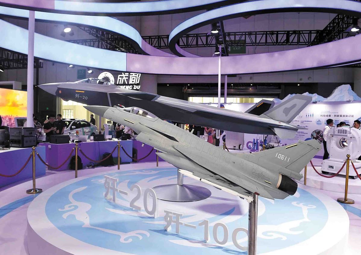 Actions of J-10C fighter jet shown on TV