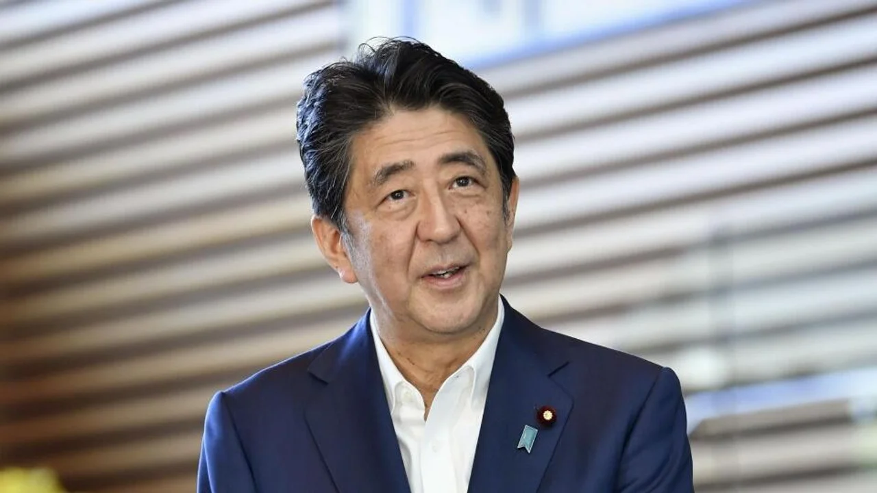 已追平外叔祖父纪录!明天安倍将成日本连续执政时间最长首相!