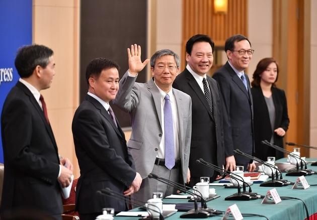 两位央行副行长9天内先后出席发布会，释放了啥货币政策信号