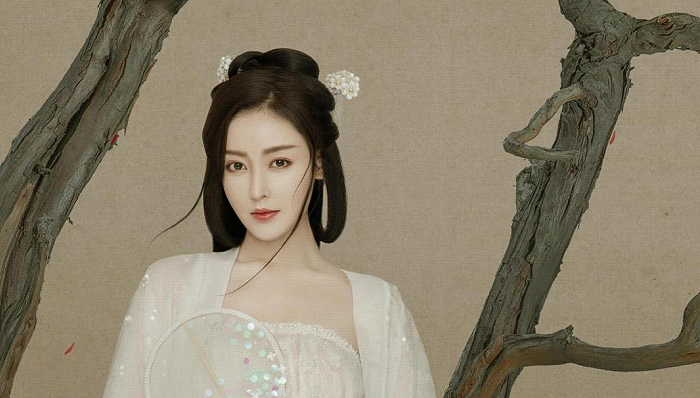 拍国风艺术照的盘子女人坊，凭什么让元气森林创始人投资上亿元？