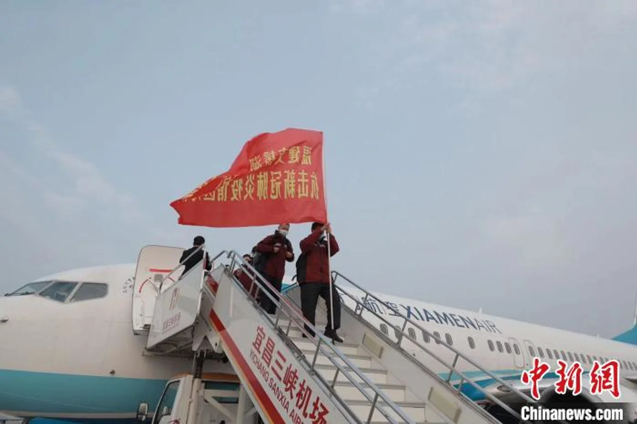 福建首批对口支援医疗队抵达湖北宜昌