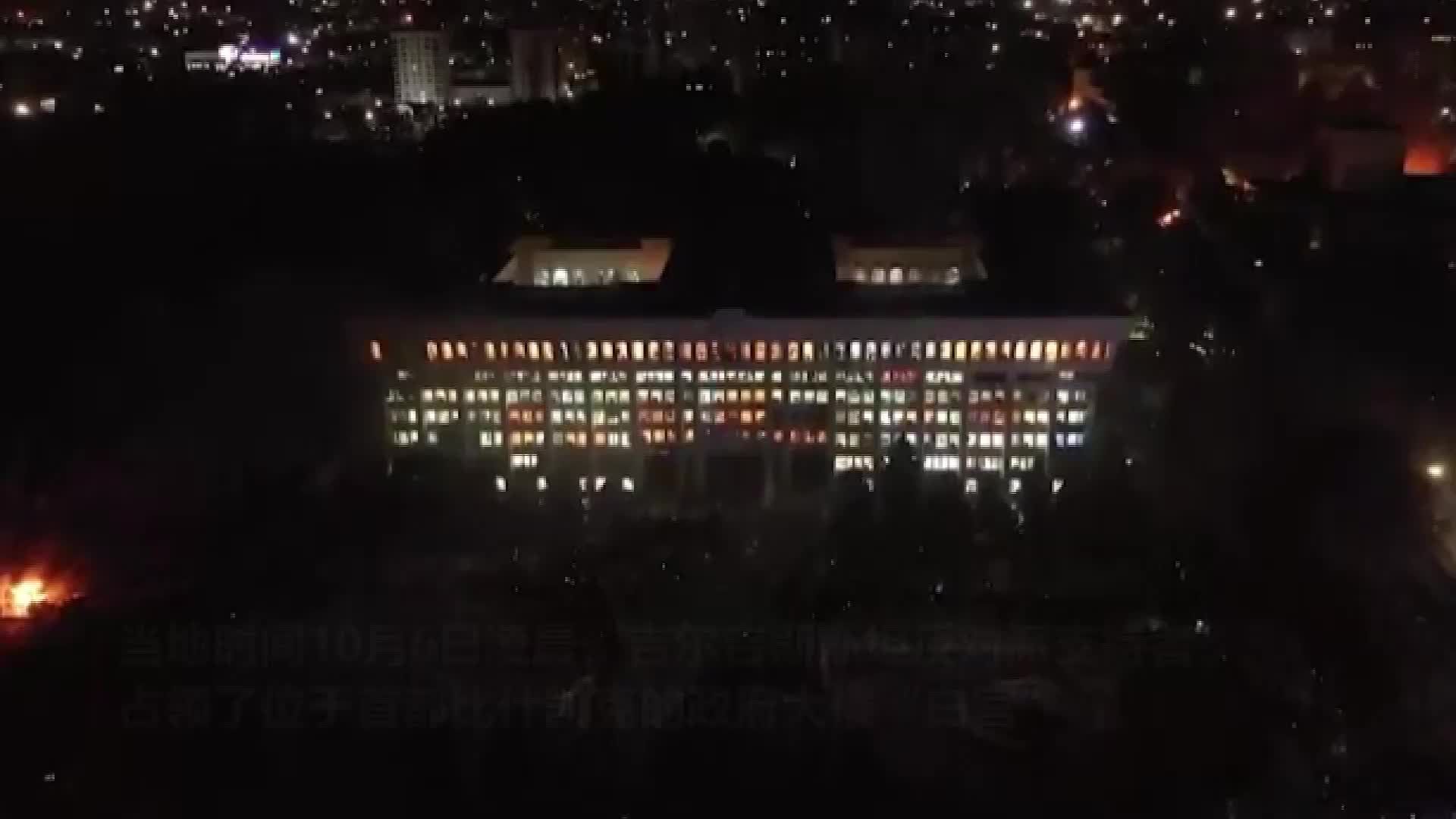 吉尔吉斯斯坦总统：有人试图在一夜间非法夺取政权，已命令安全部队不要开枪