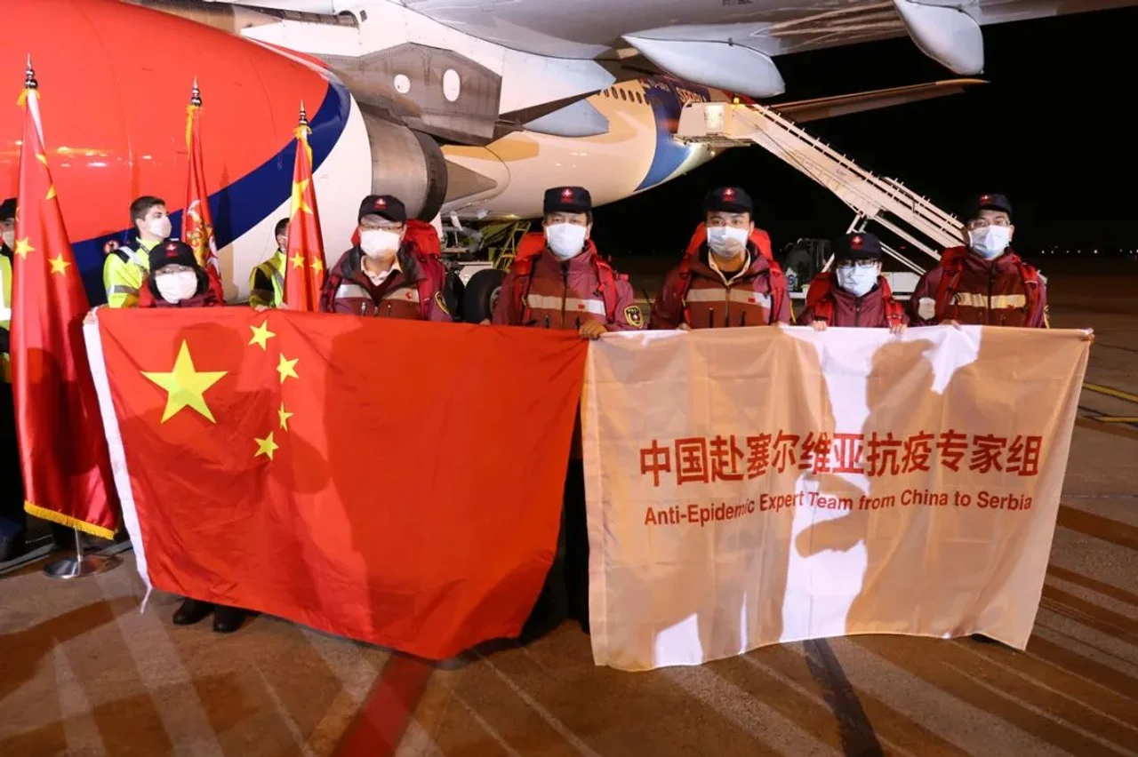 2020年终报道·重返抗疫现场丨万里驰援——中国医生感动塞尔维亚