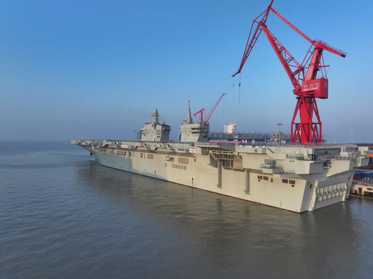 China's largest amphibious assault ship sets off on maiden sea trial