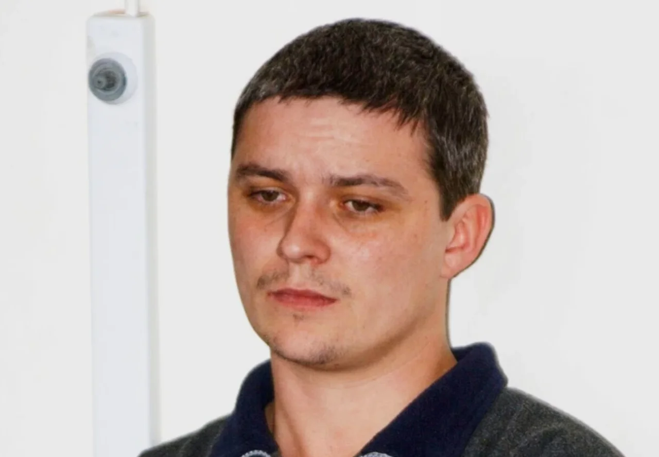 英国臭名昭著杀手狱中死亡,曾杀害两名女童