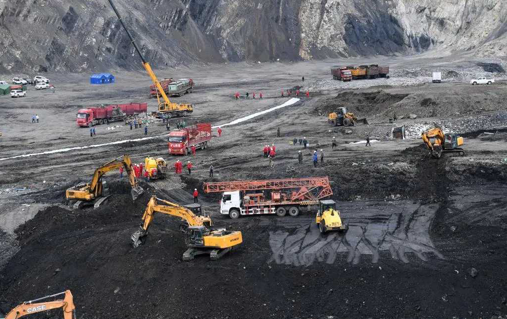 巴基斯坦俾路支省煤矿发生爆炸，至少32人遇难10人被困