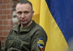 Ukraine replaces top military commander
