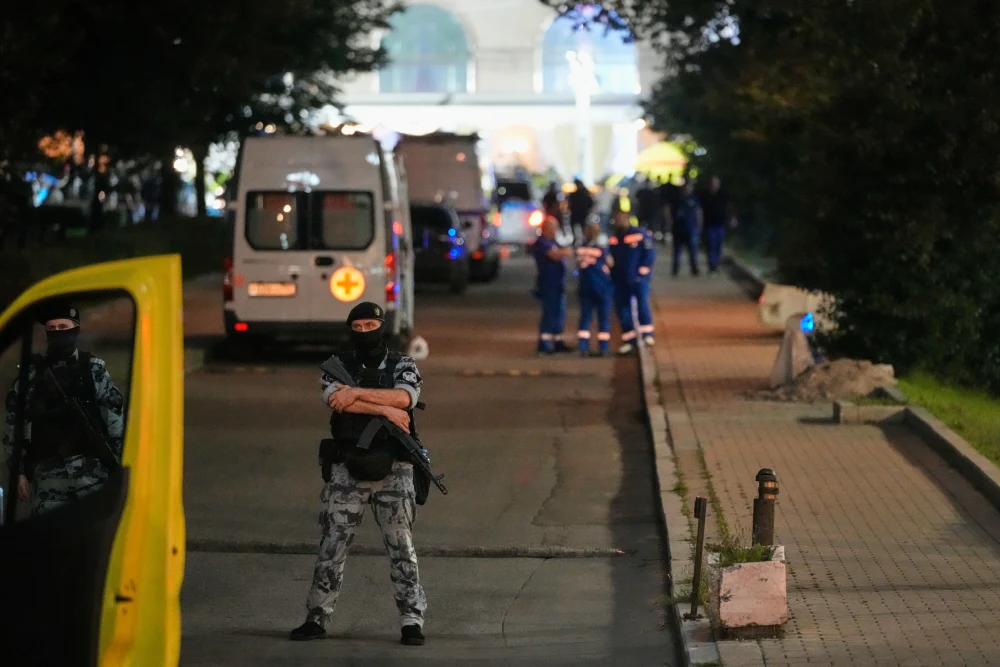 女子携带炸弹在莫斯科一家餐厅附近爆炸，3人死亡21人受伤