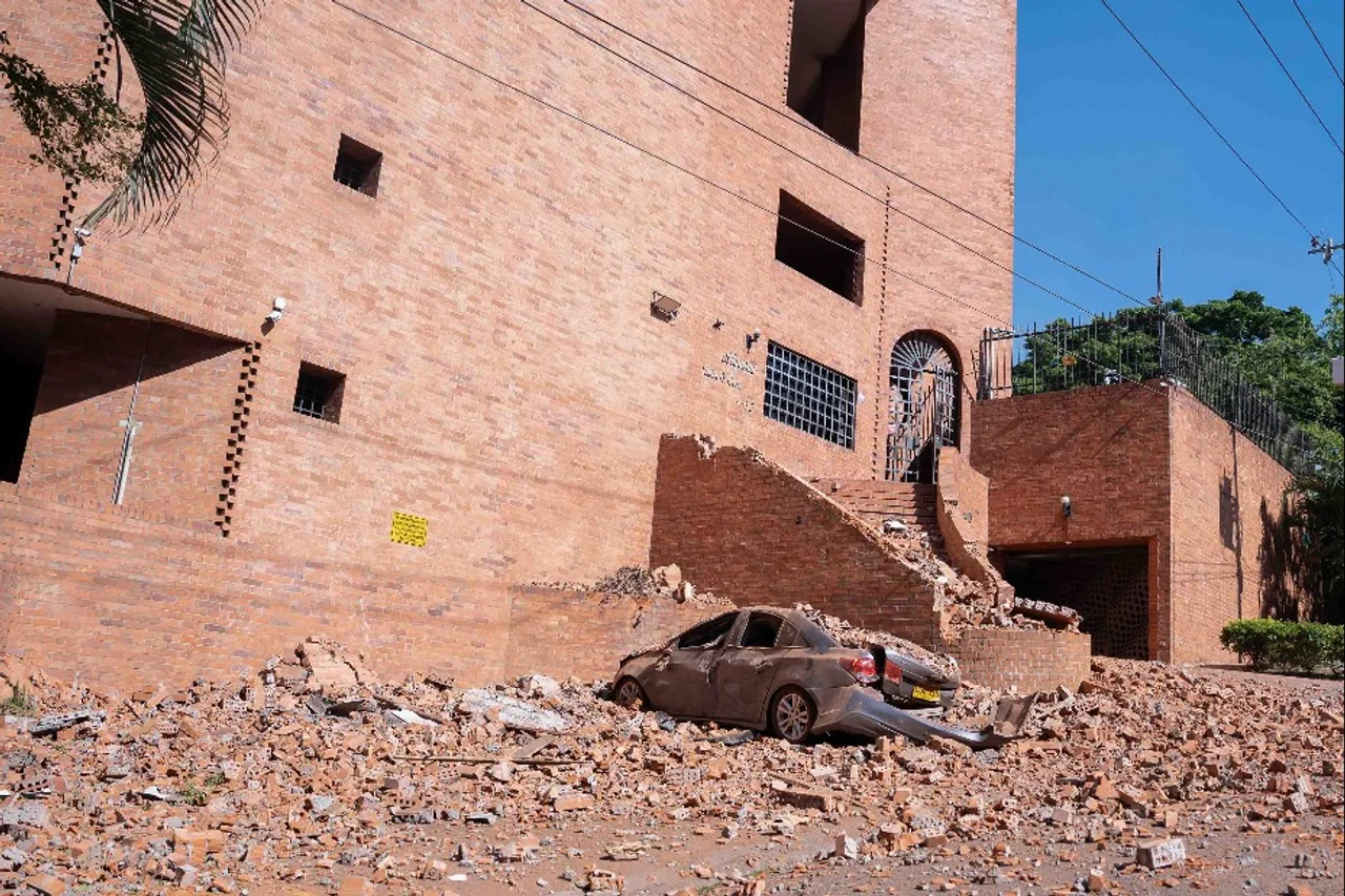 China ready to offer humanitarian earthquake relief assistance to Colombia