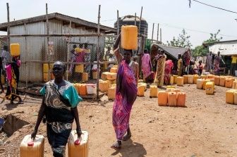 Water crisis grips South Sudan refugees