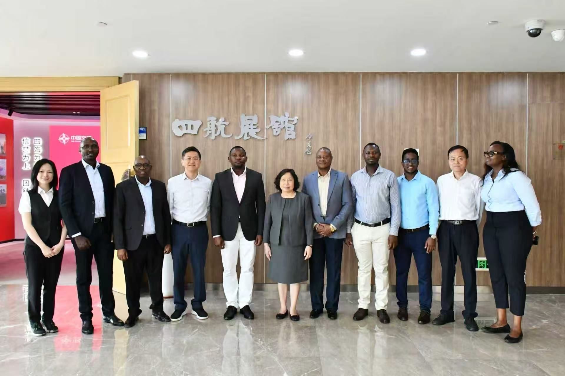 亚太经贸发展联盟陪同肯尼亚梅鲁郡代表团访穗 政媒企协同创新中非经贸合作模式