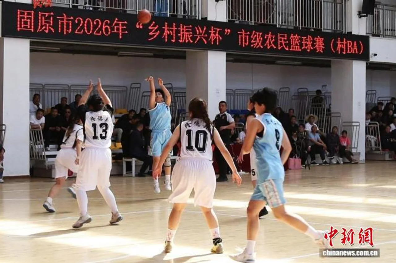 宁夏固原“村BA”首迎女篮亮相 赛事带火农文旅消费