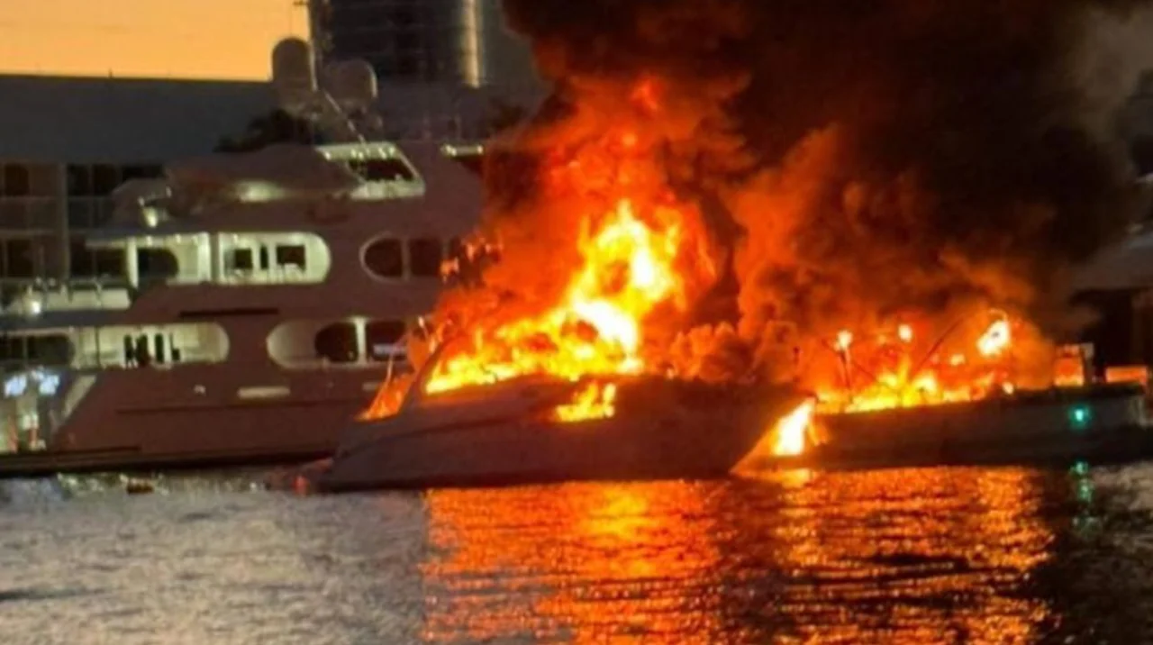 迈阿密疑似发生船只爆炸,造成11人受伤
