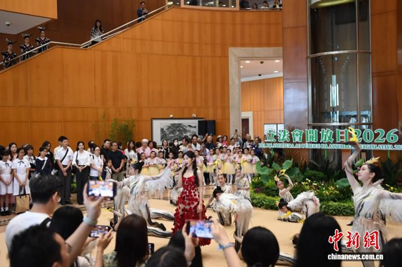 澳门特区立法会举办开放日活动 公众近距离了解立法会运作机制