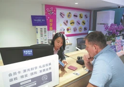 Tax refund options for travelers expanded
