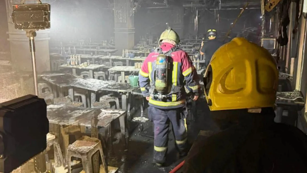 曼谷酒吧发生火灾,至少27人死亡