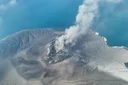 印尼火山喷发,航班取消